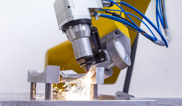 Robot cắt công nghiệp cho phép thực hiện những đường cắt phức tạp với độ chính xác & tốc độ cao