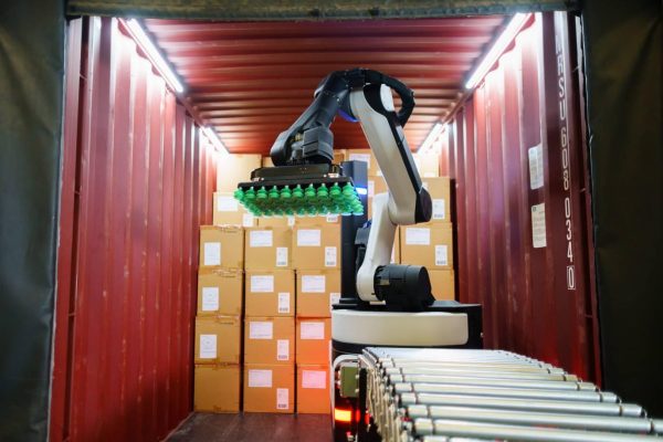 Robot Bốc Xếp Hàng