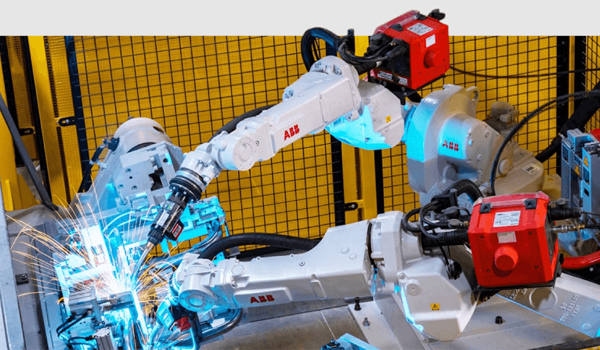 Robot hàn điểm có khả năng hàn nhanh, chính xác & tiết kiệm năng lượng