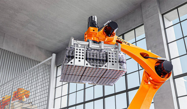 Robot có thể làm việc liên tục 24/7 mà không cần nghỉ ngơi