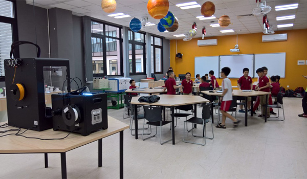Máy in 3D trở thành công cụ công nghệ được nhiều trường học tại Việt Nam sử dụng rộng rãi