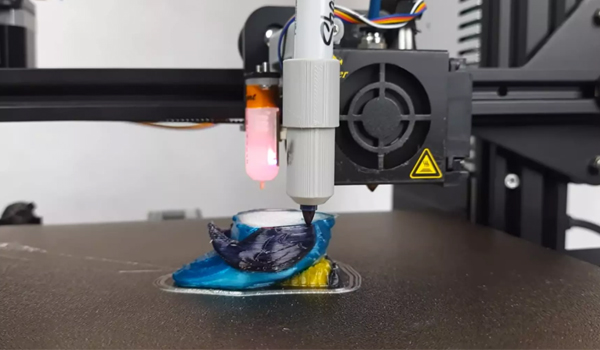 Tia laser công suất cao được điều khiển chính xác theo dữ liệu thiết kế