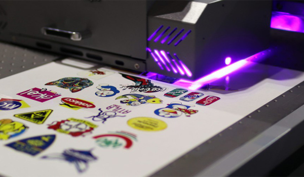 Công nghệ đầu in quyết định đến độ sắc nét, tốc độ in & độ bền của máy