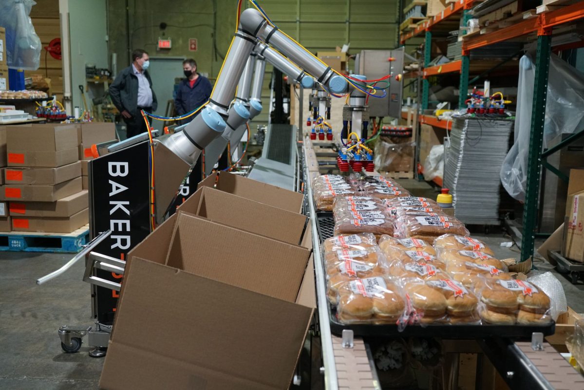 Ứng Dụng Cánh Tay Robot Trong Đóng Gói và Xếp Dỡ